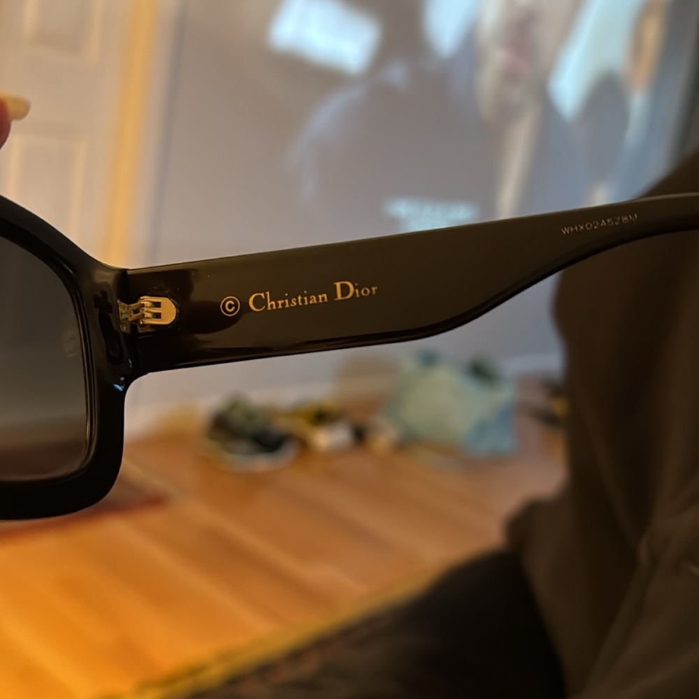 CHRISTIAN DIOR SUNGLASSES - Picture 4 of 5